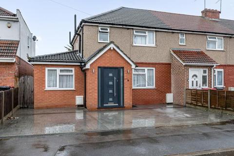 4 bedroom semi-detached house for sale, Hatton Avenue,  Slough,  SL2,  SL2