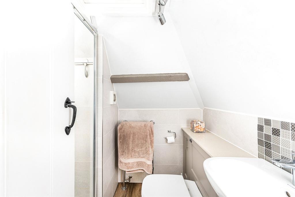 En Suite Shower Room