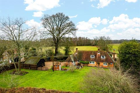 3 bedroom detached house for sale, Great Hampden, Great Missenden, Buckinghamshire, HP16