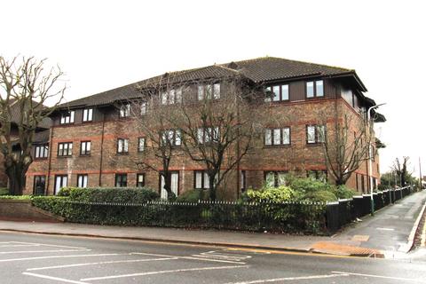 1 bedroom apartment for sale, Waldegrave Gardens, Upminster RM14