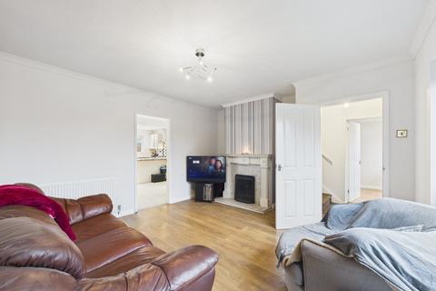 3 bedroom semi-detached house for sale, Hawkwood Crescent, Worcester, Worcestershire, WR2
