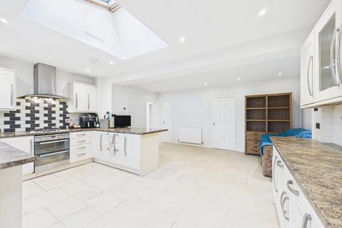 undefined, Hawkwood Crescent, Worcester, Worcestershire, WR2