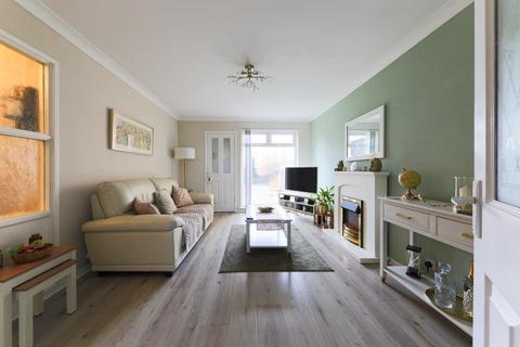2 bedroom apartment for sale, Newburgh Avenue, Seaton Delaval, NE25