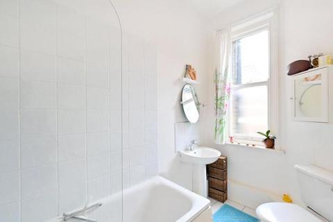 2 bedroom apartment to rent, Bickenhall Street, London W1U