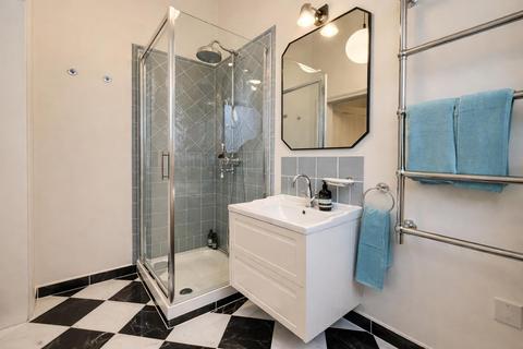 Flat to rent, 58 Penywern Road, Earls Court SW5