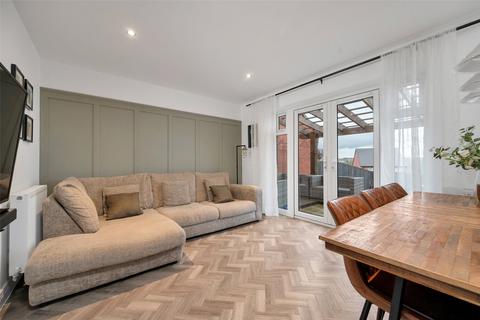 4 bedroom detached house for sale, Casterton Road, Melton Mowbray, Leicestershire