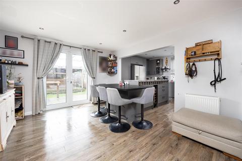 3 bedroom semi-detached house for sale, Pitman Avenue, Trowbridge