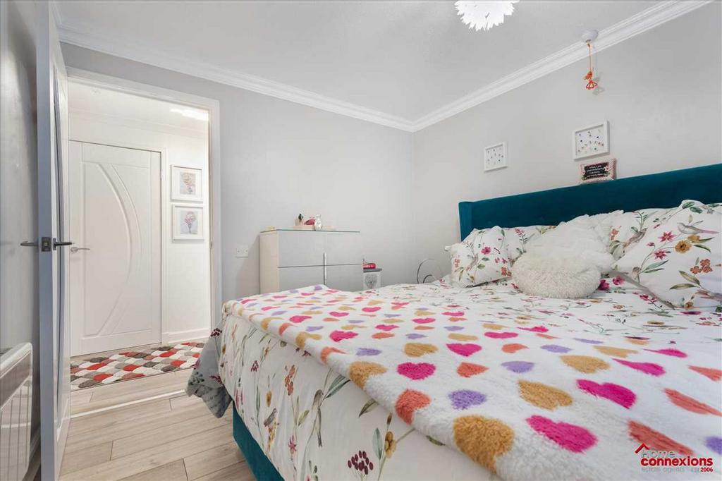 Bedroom One (2)