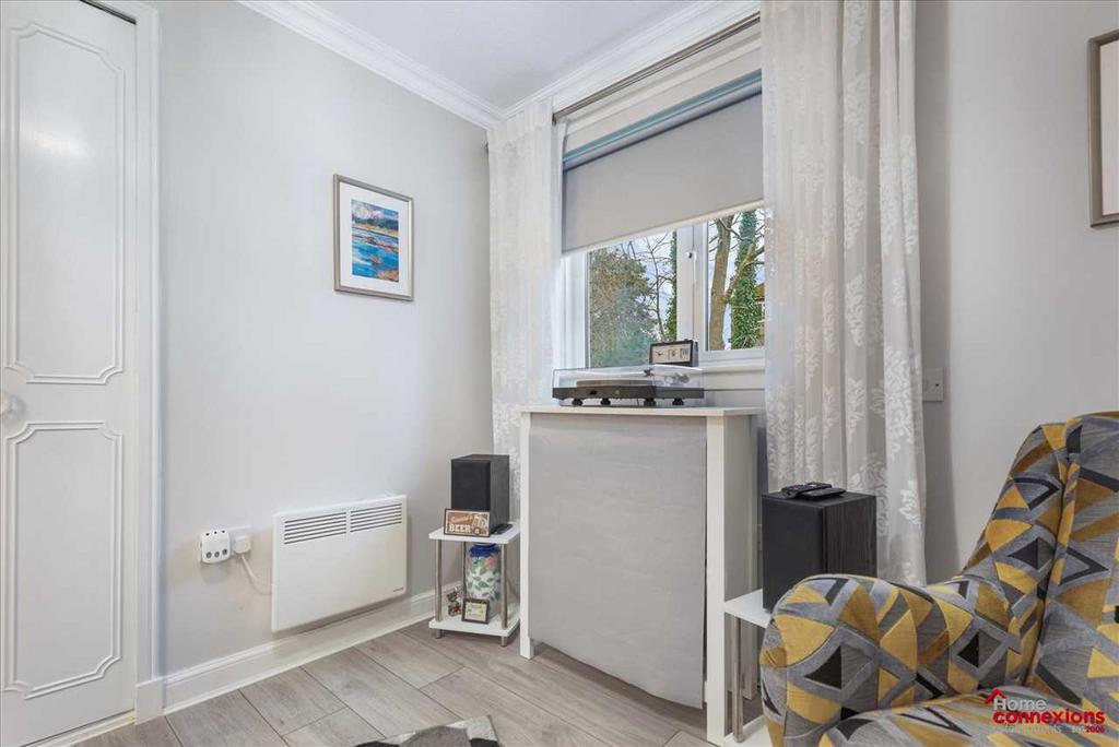 Bedroom Two (2)
