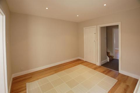 3 bedroom semi-detached house for sale, Hectorage Road, Tonbridge