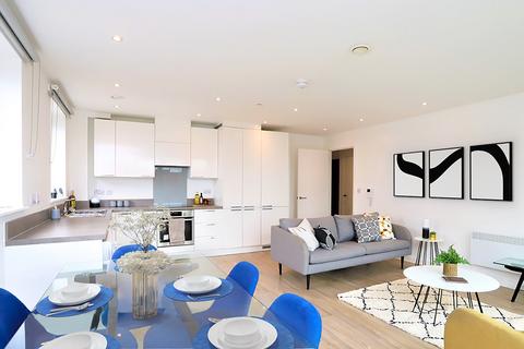3 bedroom apartment to rent, Clippers Quay Salford M50