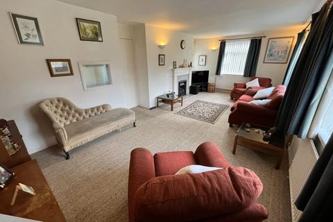 undefined, Fairfield, Penperlleni, Pontypool, NP4