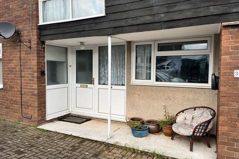 undefined, Fairfield, Penperlleni, Pontypool, NP4