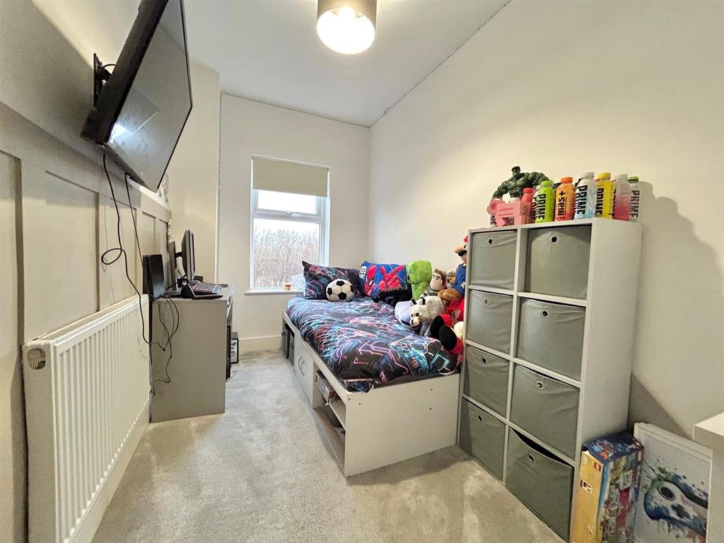 Bedroom 2.jpg