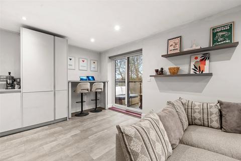 1 bedroom apartment for sale, Hawthorn Drive, Berkshire RG45