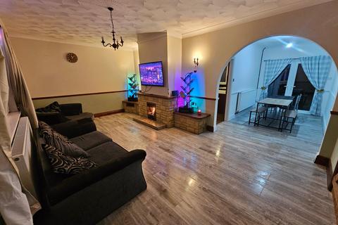 4 bedroom detached bungalow for sale, Clynderwen SA66