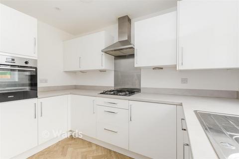 3 bedroom end of terrace house for sale, Whitecliff, Ebbsfleet Valley, Swanscombe, Kent