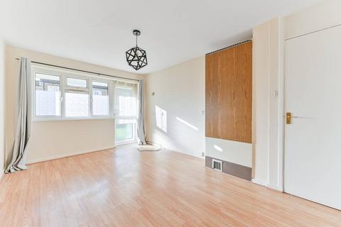 1 bedroom flat for sale, Bredhurst Close, Penge, London, SE20