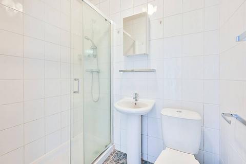 1 bedroom flat for sale, Uxbridge Road, Ealing, London, W13