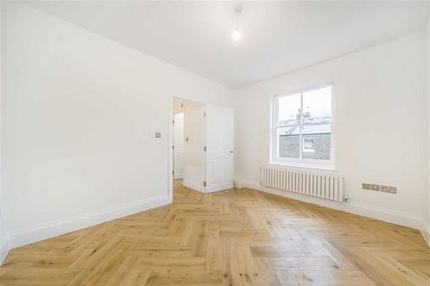 2 bedroom terraced house to rent, St. Peters Grove, London W6