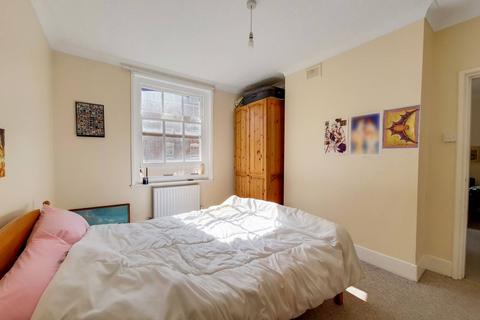 undefined, Welwyn Street, E2, Bethnal Green, London, E2