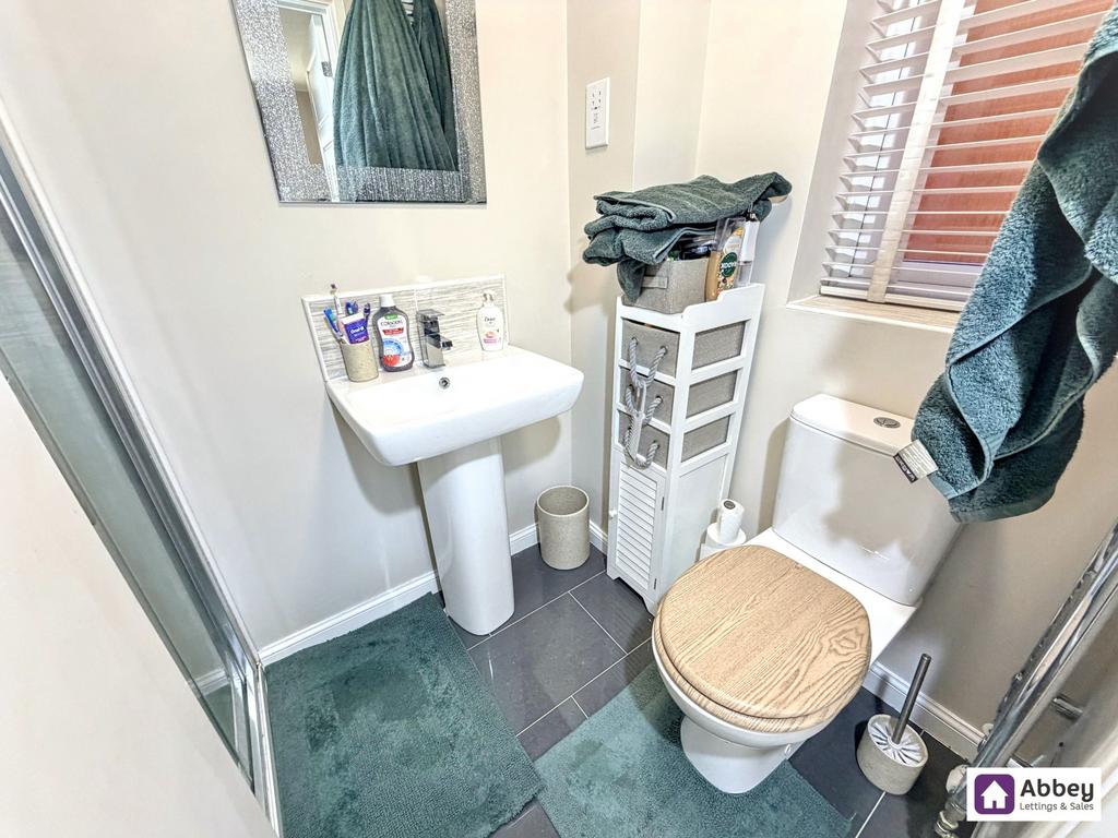 Ensuite Shower Room