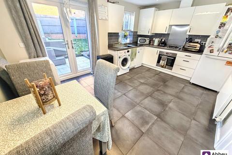 3 bedroom semi-detached house for sale, Somerset Avenue, Leicester, LE4