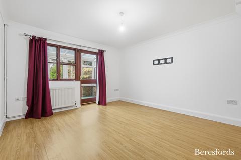 2 bedroom terraced house for sale, Spalt Close, Hutton, CM13