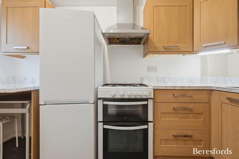 2 bedroom terraced house for sale, Spalt Close, Hutton, CM13