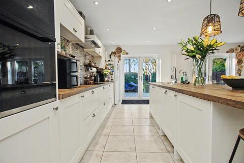 4 bedroom detached bungalow for sale, Maxwell Road, Southampton SO19