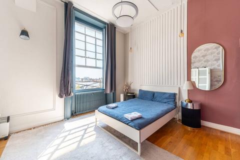 2 bedroom flat to rent, Westbourne Terrace, Paddington, London, W2