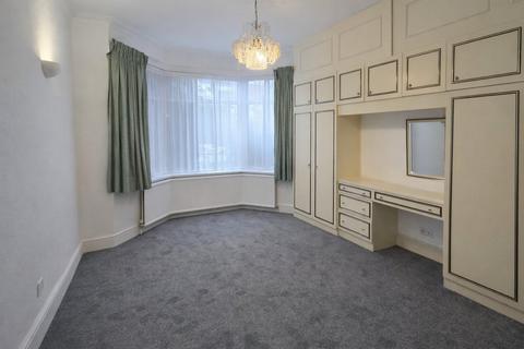 2 bedroom flat to rent, Golders Green Rd, Golders Green