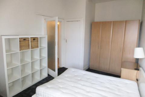 undefined, Roseburn Street EH12
