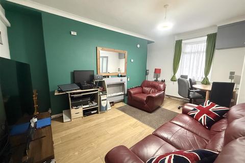 3 bedroom end of terrace house for sale, Davis Street, Aberdare CF44