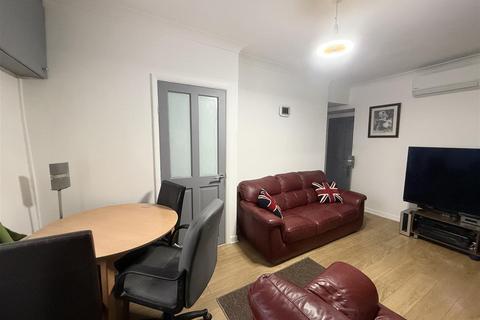 3 bedroom end of terrace house for sale, Davis Street, Aberdare CF44