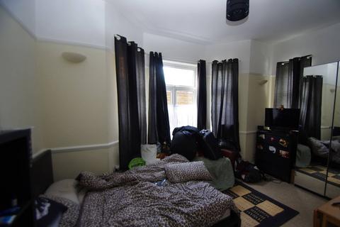 1 bedroom flat to rent, Park Road, WD17, Watford, WD17