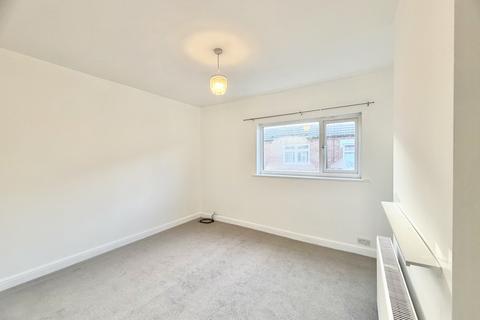 3 bedroom terraced house to rent, Glebe Street, Castleford