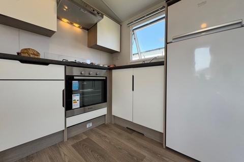 2 bedroom park home for sale, Alberta Holiday Park