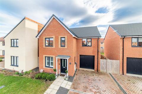 4 bedroom detached house for sale, Primrose Lane, Great Park, NE13