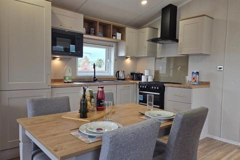 2 bedroom park home for sale, Alberta Holiday Park