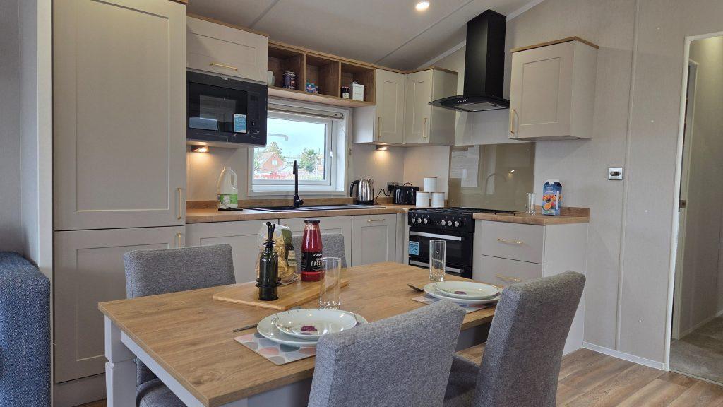 CAR0063890 - Static Caravan