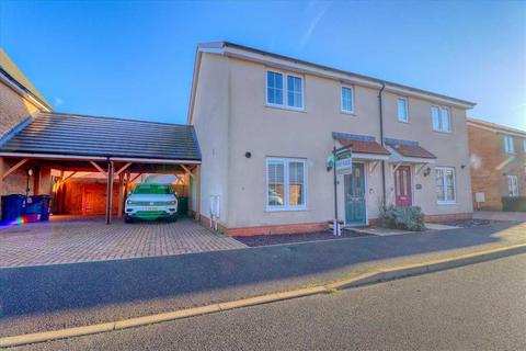3 bedroom semi-detached house for sale, Walton on the naze CO14