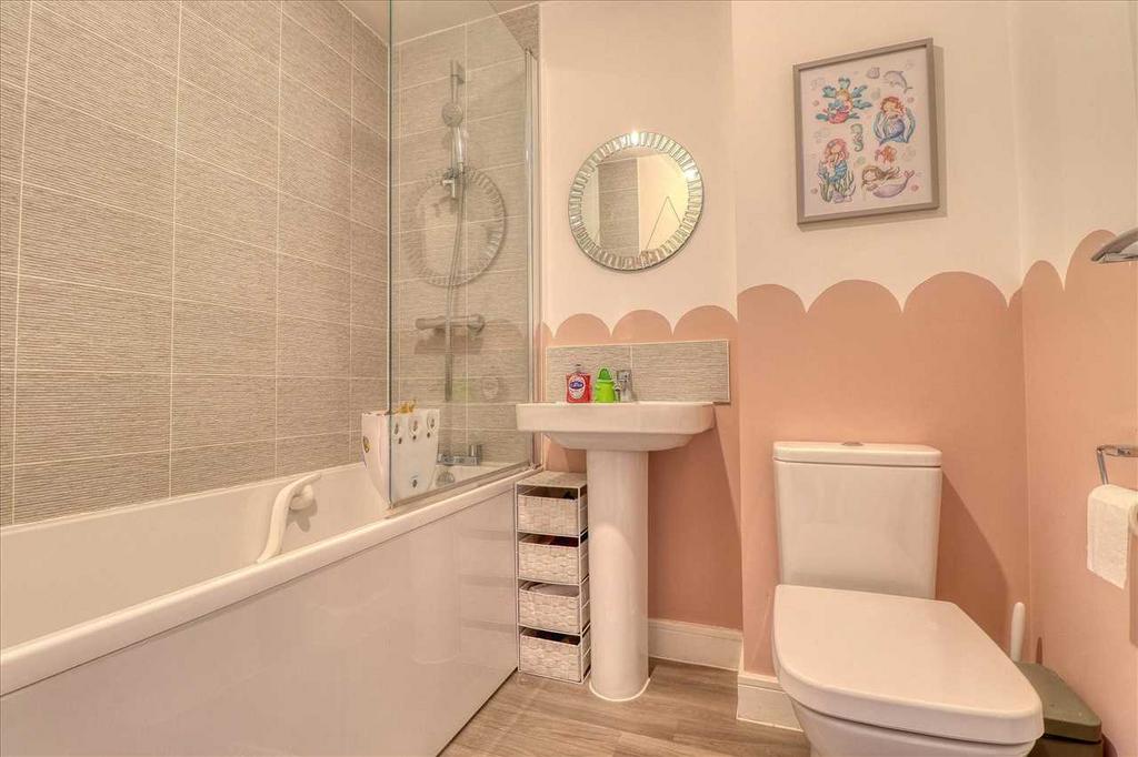Family bathroom
