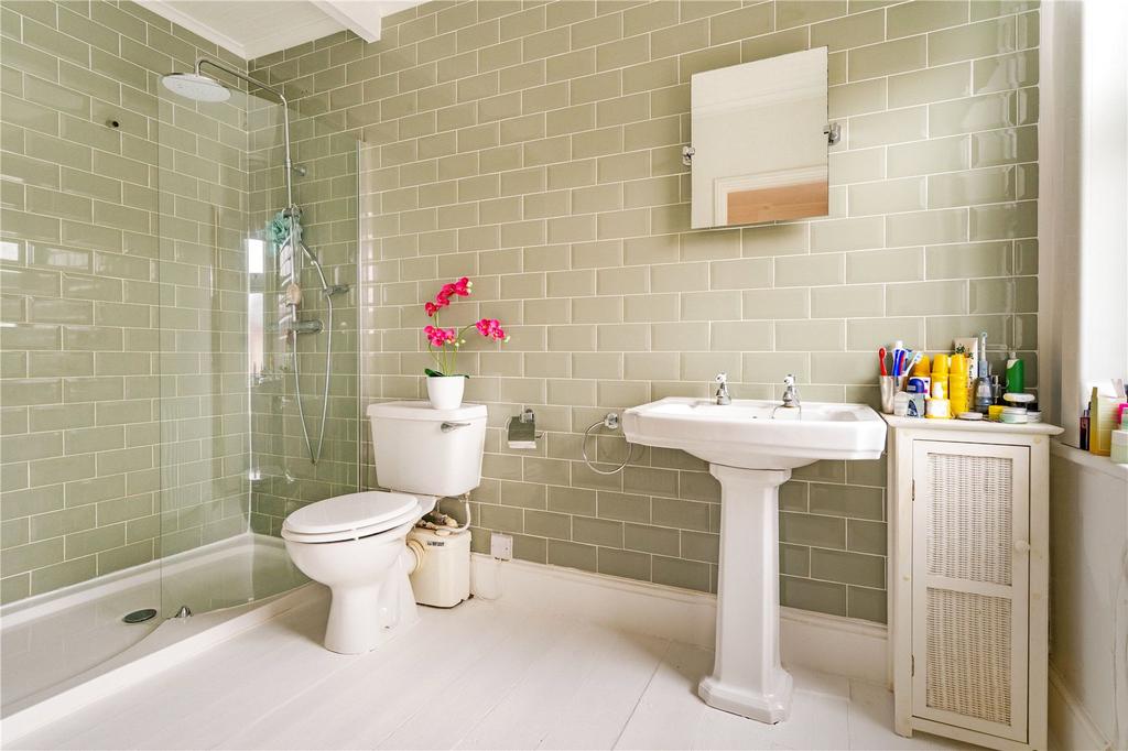 Ensuite