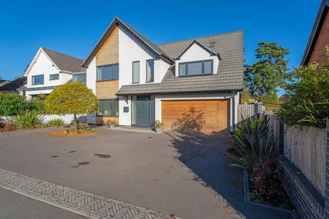 4 bedroom detached house for sale, Hill Wootton Road Leek Wootton, Warwick, Warwickshire CV35 7QL
