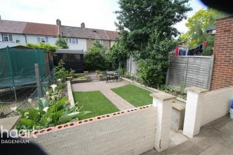 undefined, Heathway, DAGENHAM