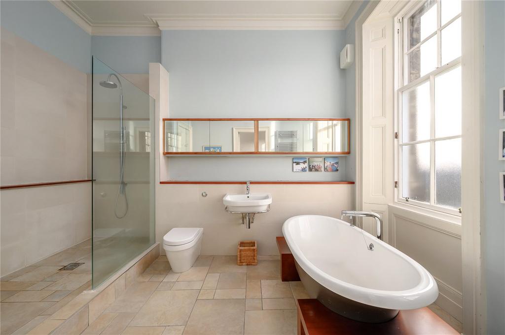 Ensuite Bathroom