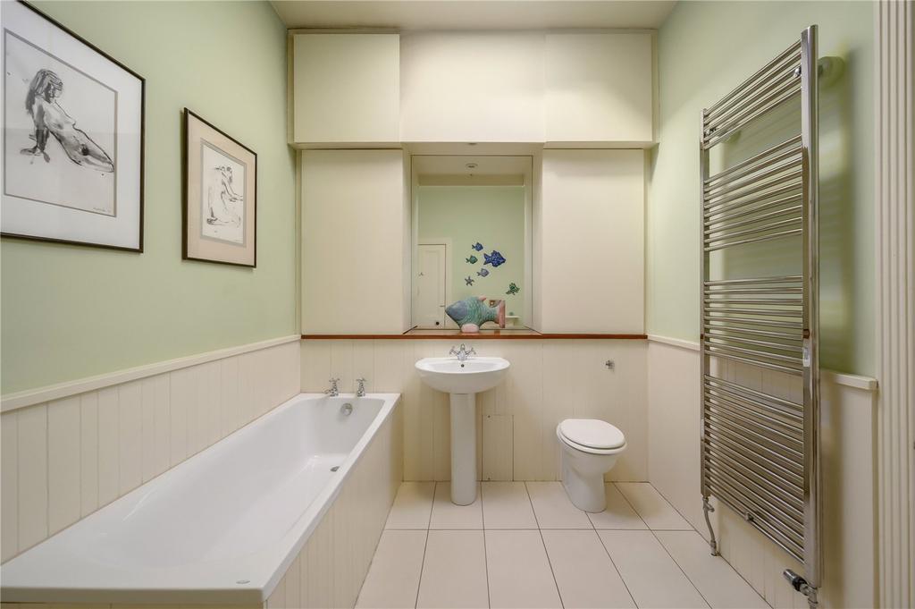 Ensuite Bathroom