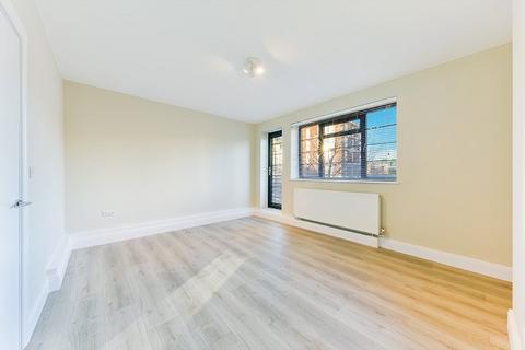 2 bedroom flat to rent, Wilbraham House, Wandsworth Road, Vauxhall, London, SW8