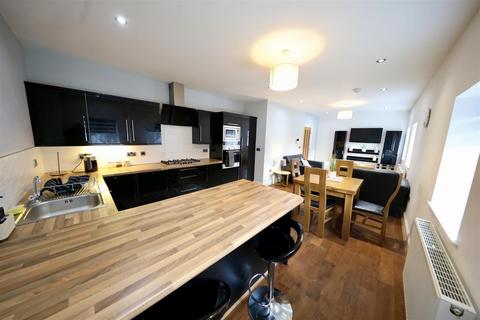 2 bedroom apartment for sale, George Street, Hull